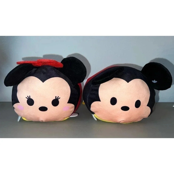 NWOT Set of 2 Disney Tsum Tsum Mickey/Minnie Mouse plush - Picture 2 of 6